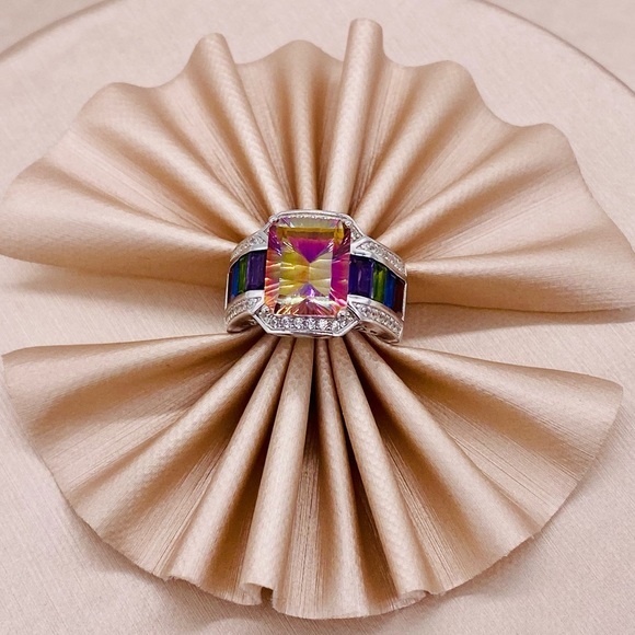 EUC Sterling Silver Bi Colored Topaz Cocktail Ring - Picture 4 of 16